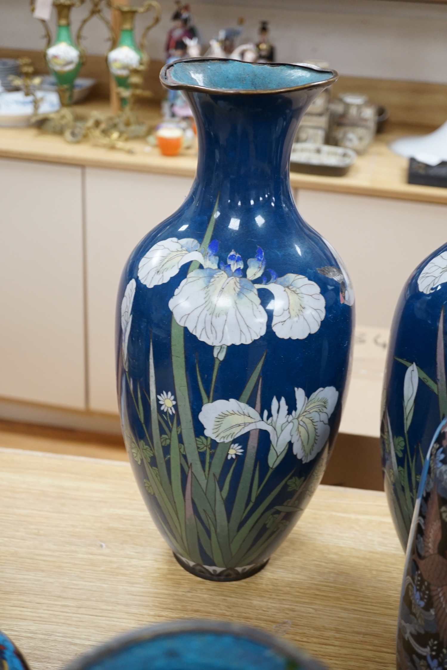 Three pairs of Japanese cloisonné enamel vases, late 19th/early 20th century, largest 43cm high